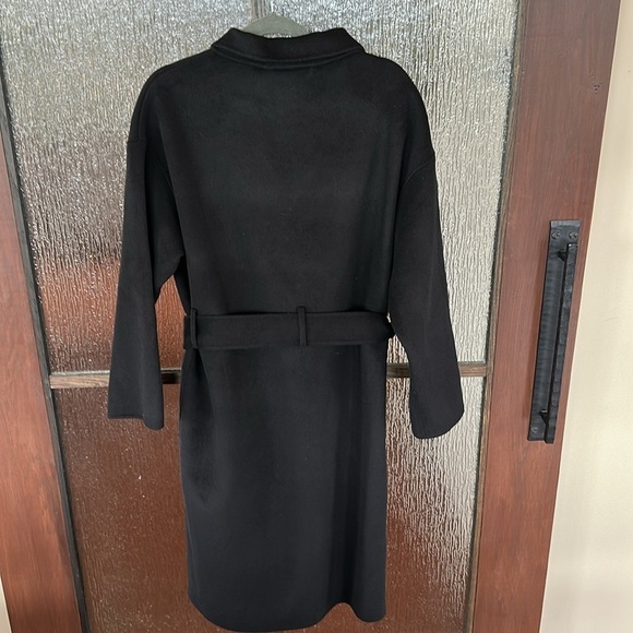 DYLAN COAT
Current price:
$900
Black Cashmere Blend - Picture 10 of 15